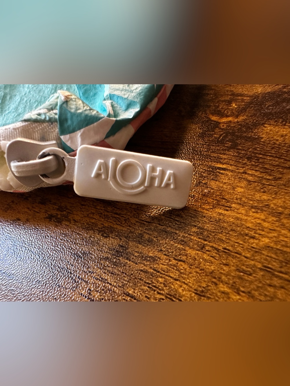 ALOHA Collection Mini Pouch - Picture 3 of 3